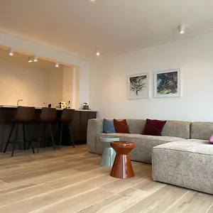 https://sunny-seaview.ostend-hotel.net